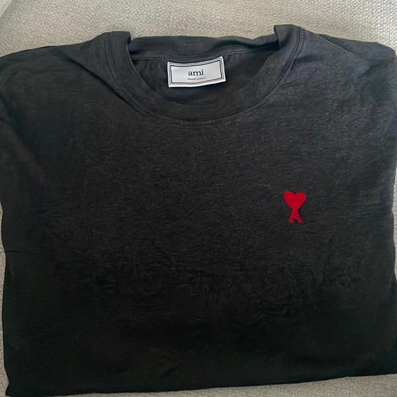 AMI Paris Designer T-shirt for Sale - Picture 1 of 2
